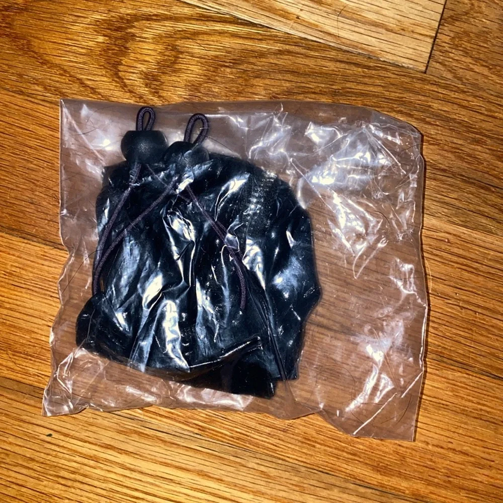 NWT Busted Brand Mask - Picture 10 of 10
